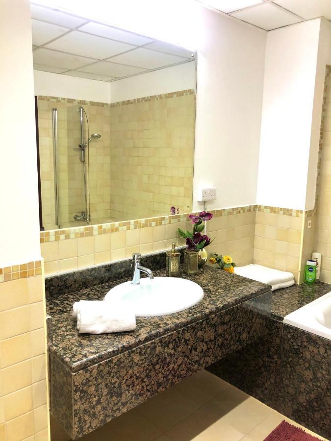 Luxury Casa - Royal Sea View Apartment Jbr Beach 2Br Dubai Buitenkant foto